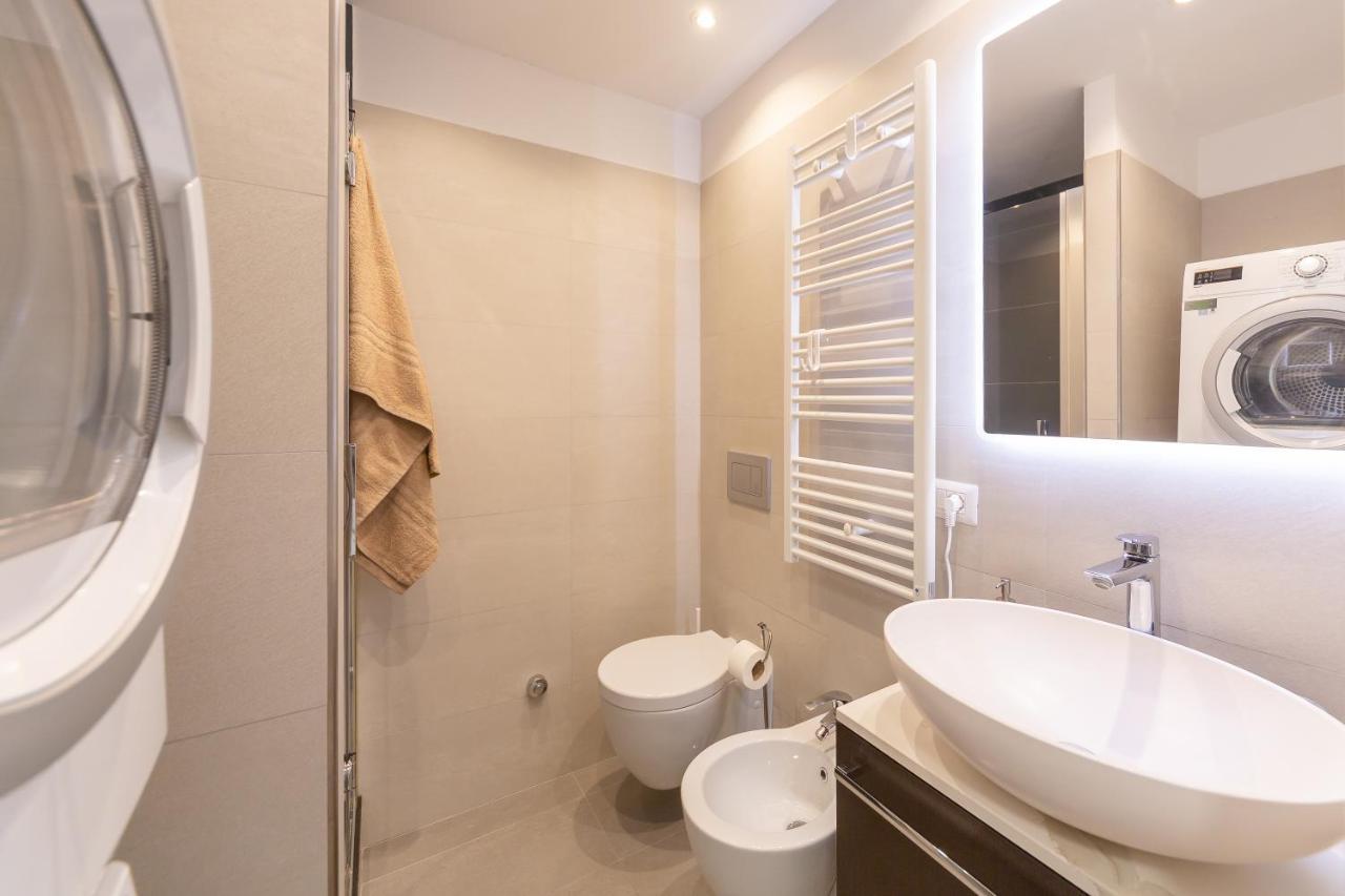 Marghera Suite Duomo 10Min, Fast Wifi & Metro Milan Exterior photo